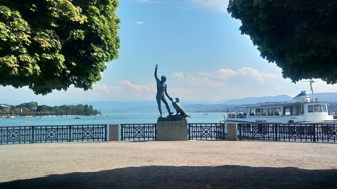 The lake of Zurich 